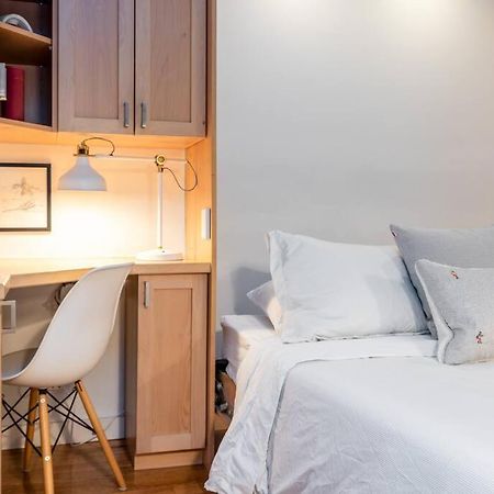 Casa Creekside - Walk To Gondola, Shops, Lakes! Whistler Bagian luar foto